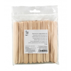 Spatules en bois pour le visage